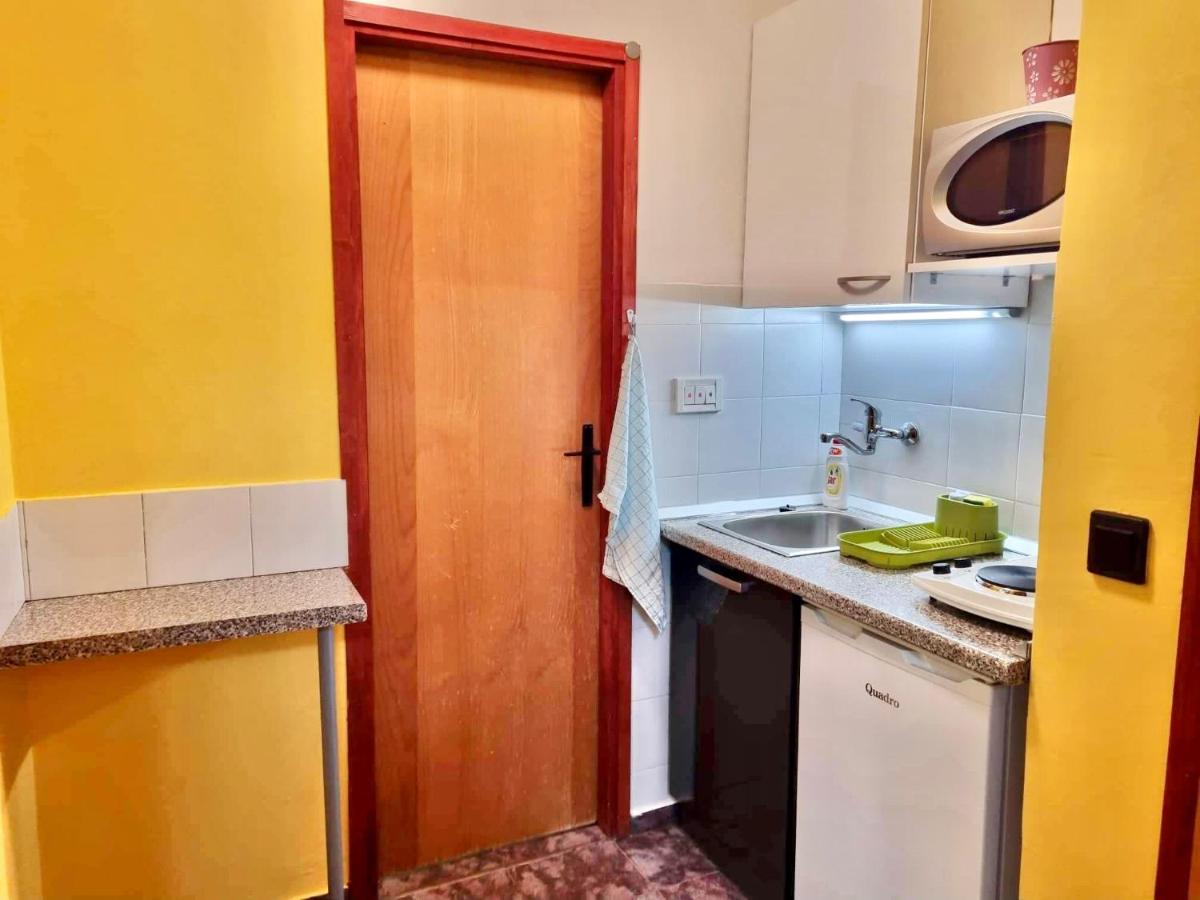 Apartments Jelena Peroj Zewnętrze zdjęcie