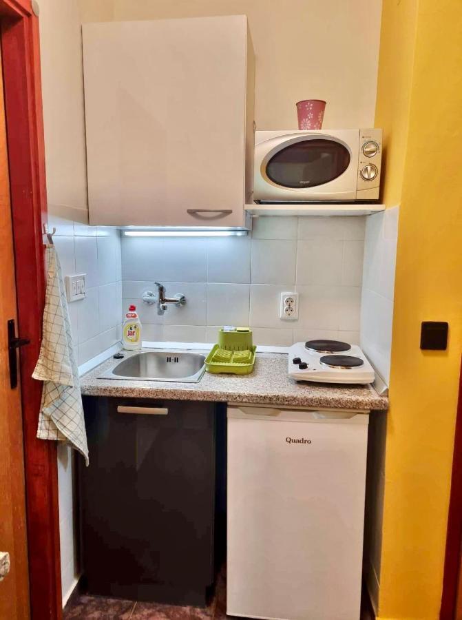 Apartments Jelena Peroj Zewnętrze zdjęcie
