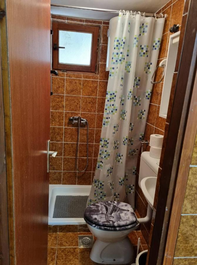 Apartments Jelena Peroj Zewnętrze zdjęcie