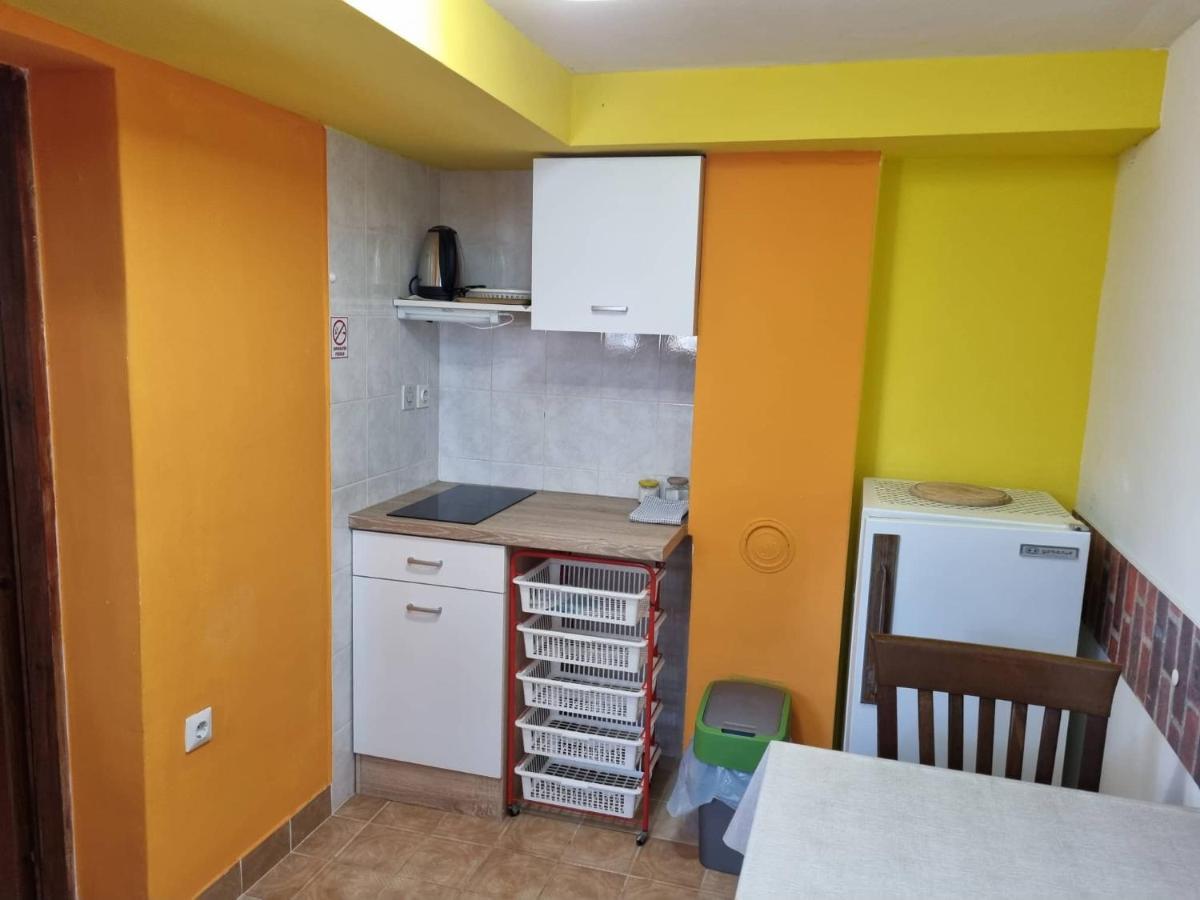 Apartments Jelena Peroj Zewnętrze zdjęcie