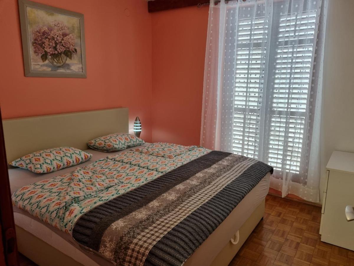 Apartments Jelena Peroj Zewnętrze zdjęcie