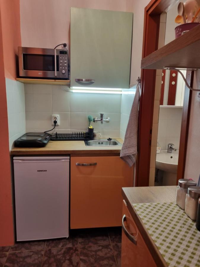 Apartments Jelena Peroj Zewnętrze zdjęcie